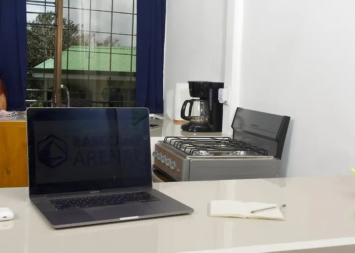 Apartahotel Basecamp Arenal 3*